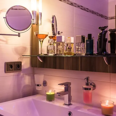 Wuschl Lounge Hotel 3*